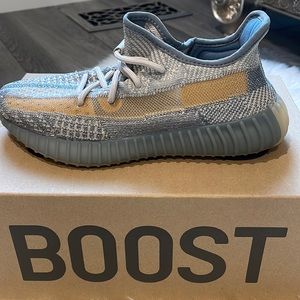 Brand New Never worn Yeezy